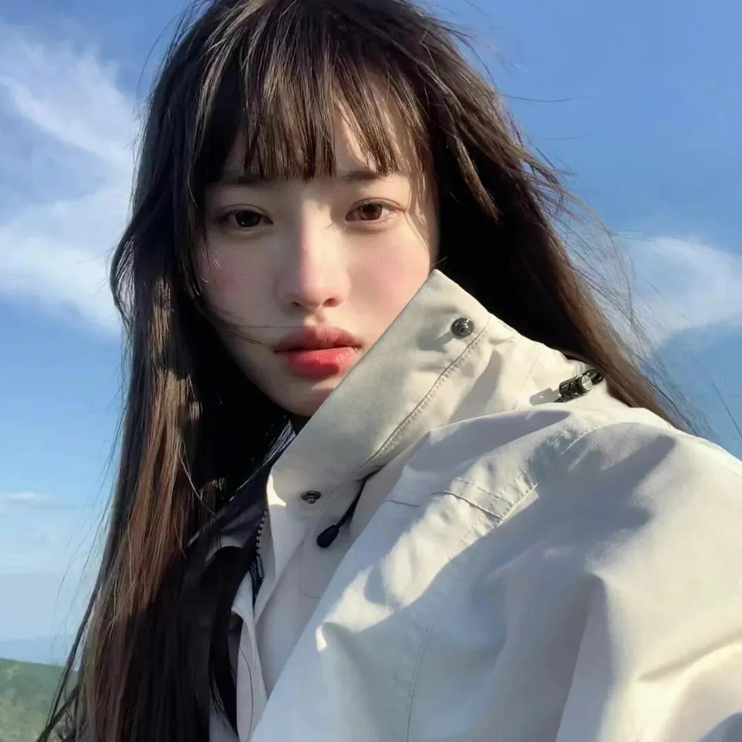 北极百货的秋乃小姐
